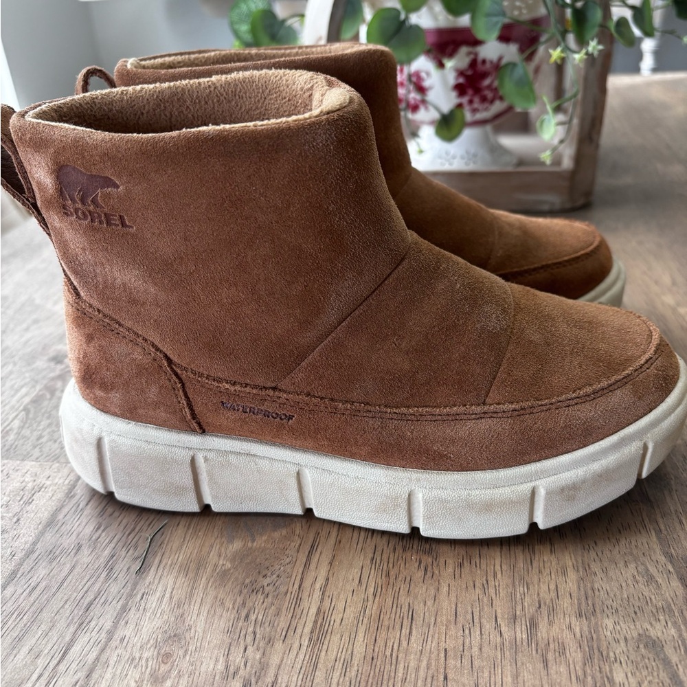 Sorrel youth suede waterproof boot - Picture 3 of 6